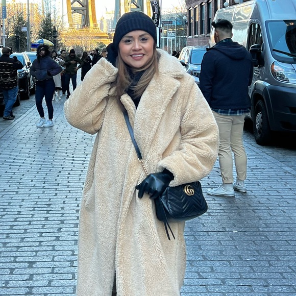 Gucci Marmont Purse Small - Picture 7 of 9